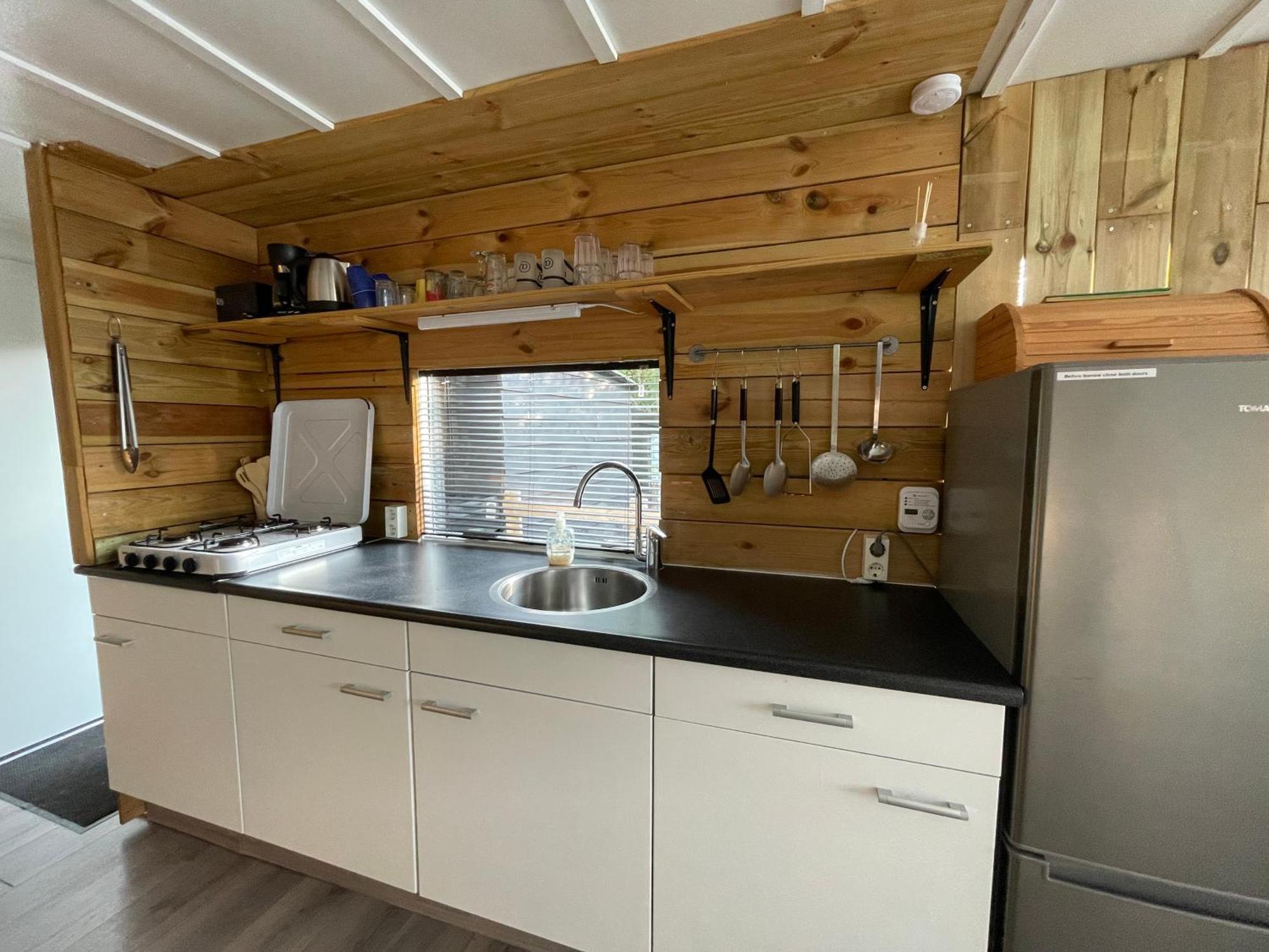 Chalet Friesland H17 - 5 Pers Westergeest エクステリア 写真